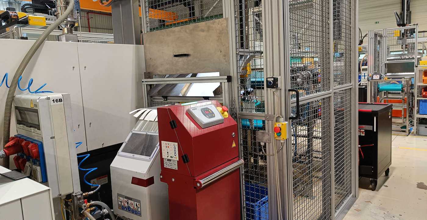 Innerbetrieb-liches Recycling bei der Herstellung von Kunststoff-gehäusen